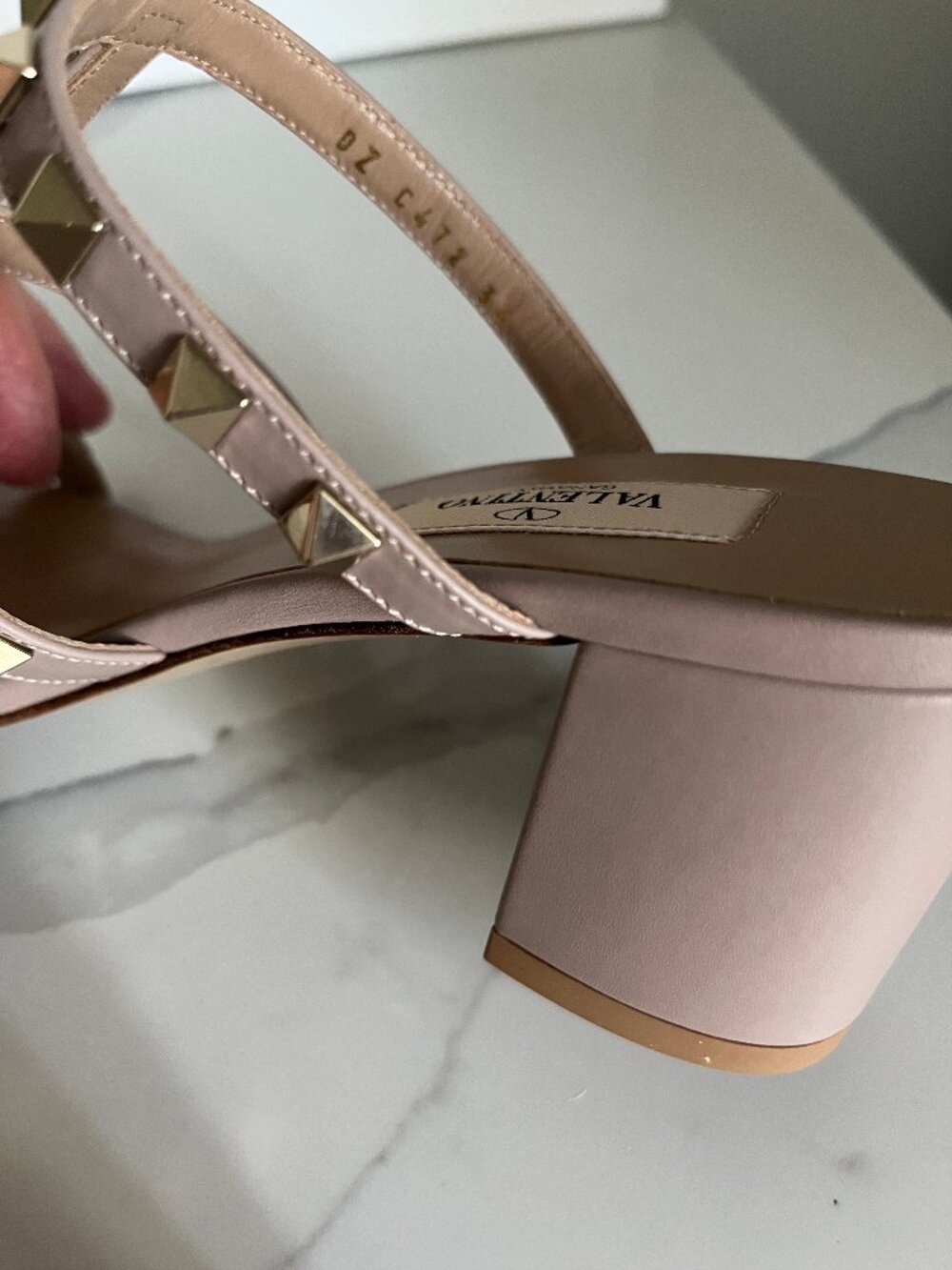 Valentino Garavani Rockstud Leather Slide Sandal 60mm, Poudre sz 36 - Authentic - Picture 10 of 15